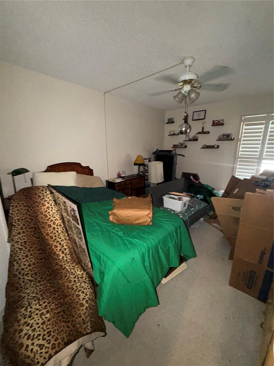 PENTHOUSE GREENS - Residential