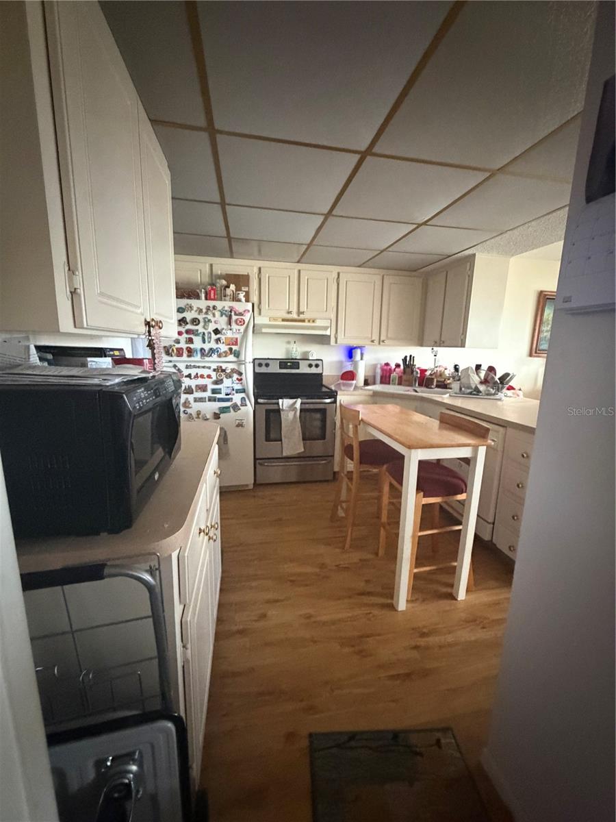 PENTHOUSE GREENS - Residential