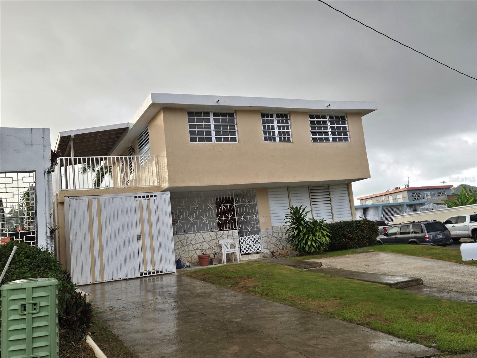 3 FLAMINGO HILLS DEV.,