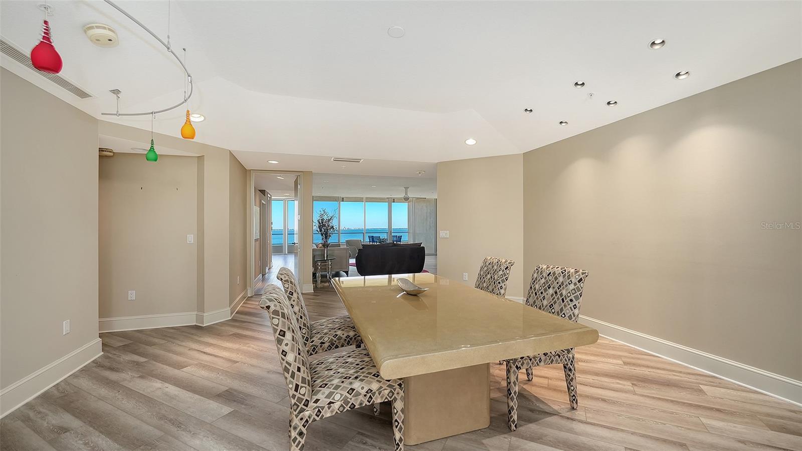 GRAND BAY 3 - Residential