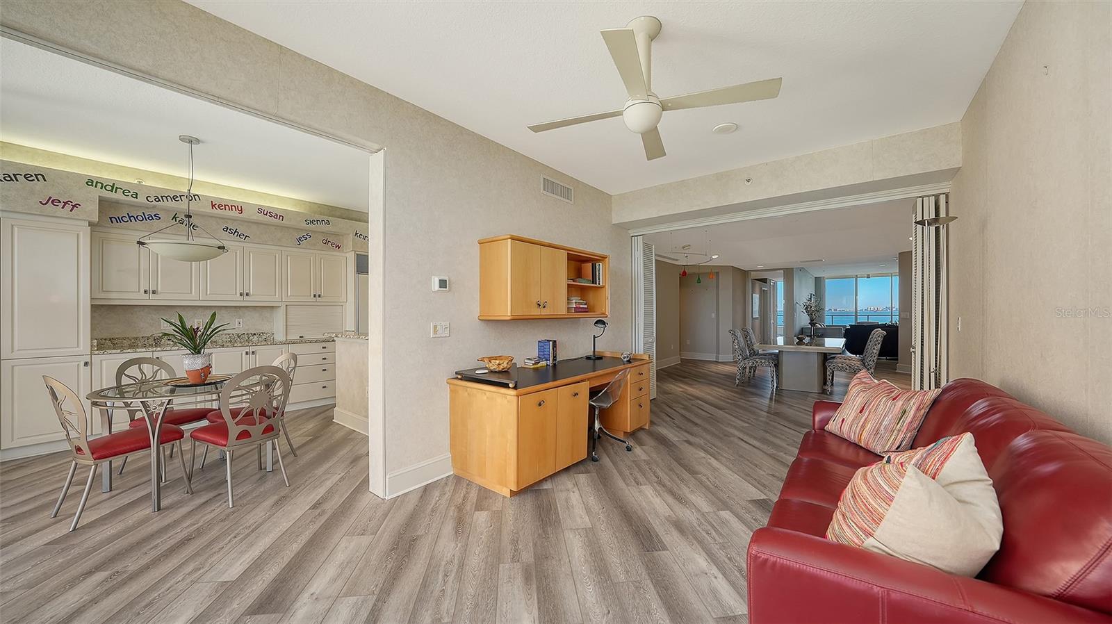 GRAND BAY 3 - Residential