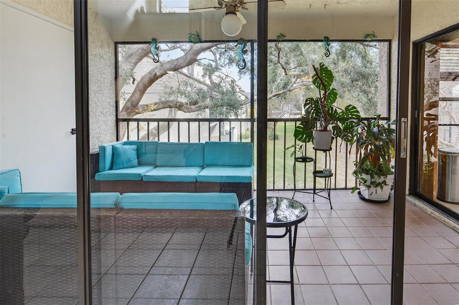 RIVER OAKS CONDO II - Residential