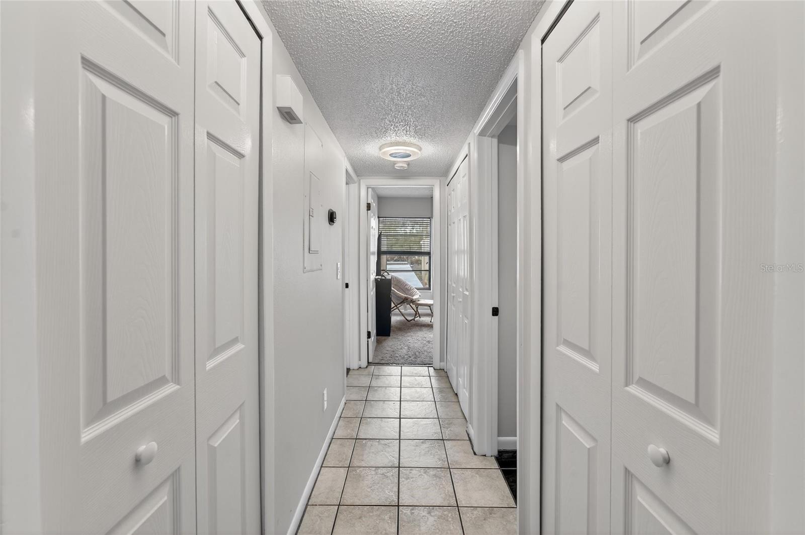 RIVER OAKS CONDO II - Residential