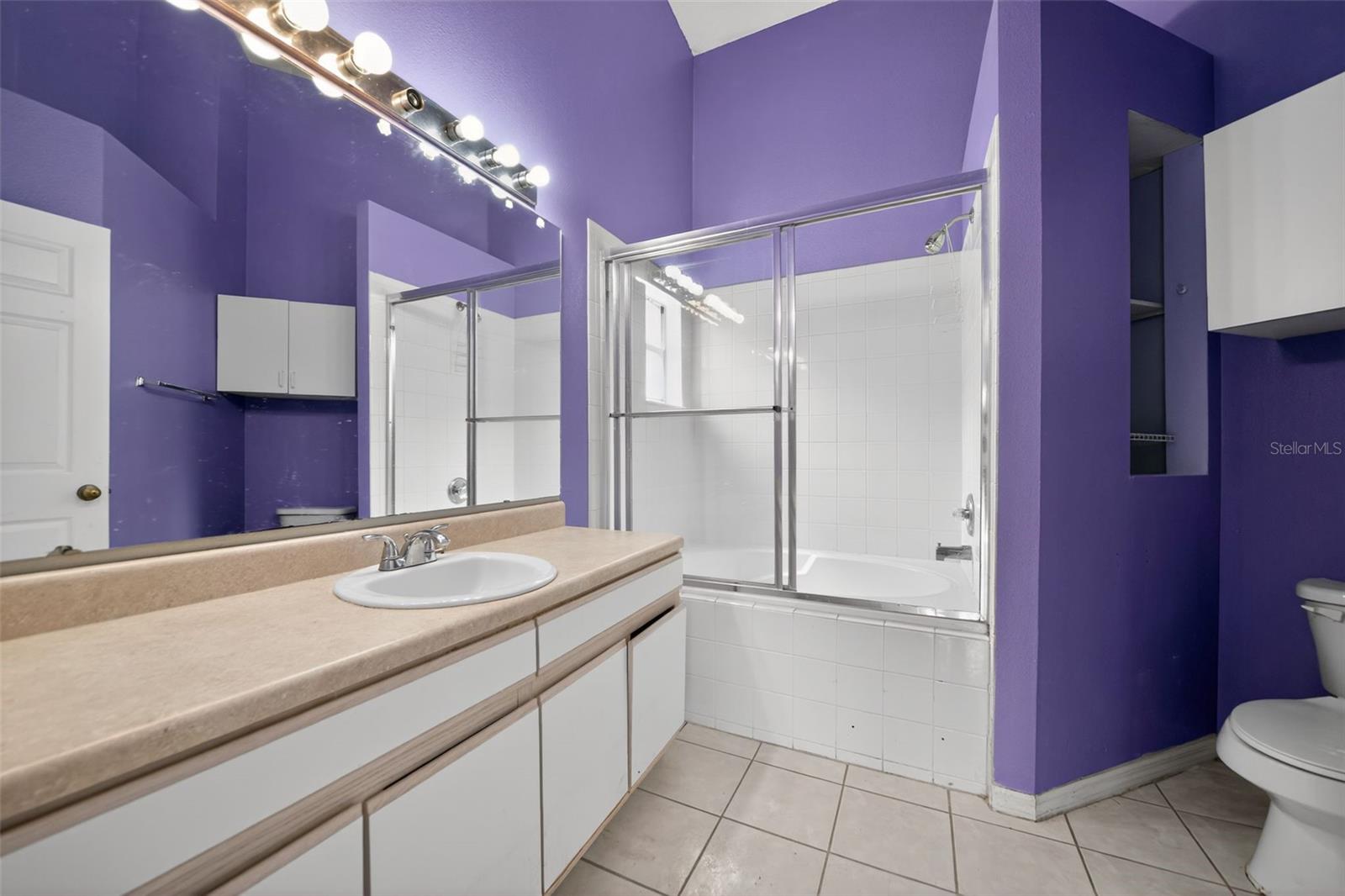 CROSS CREEK ESTATES - Residential