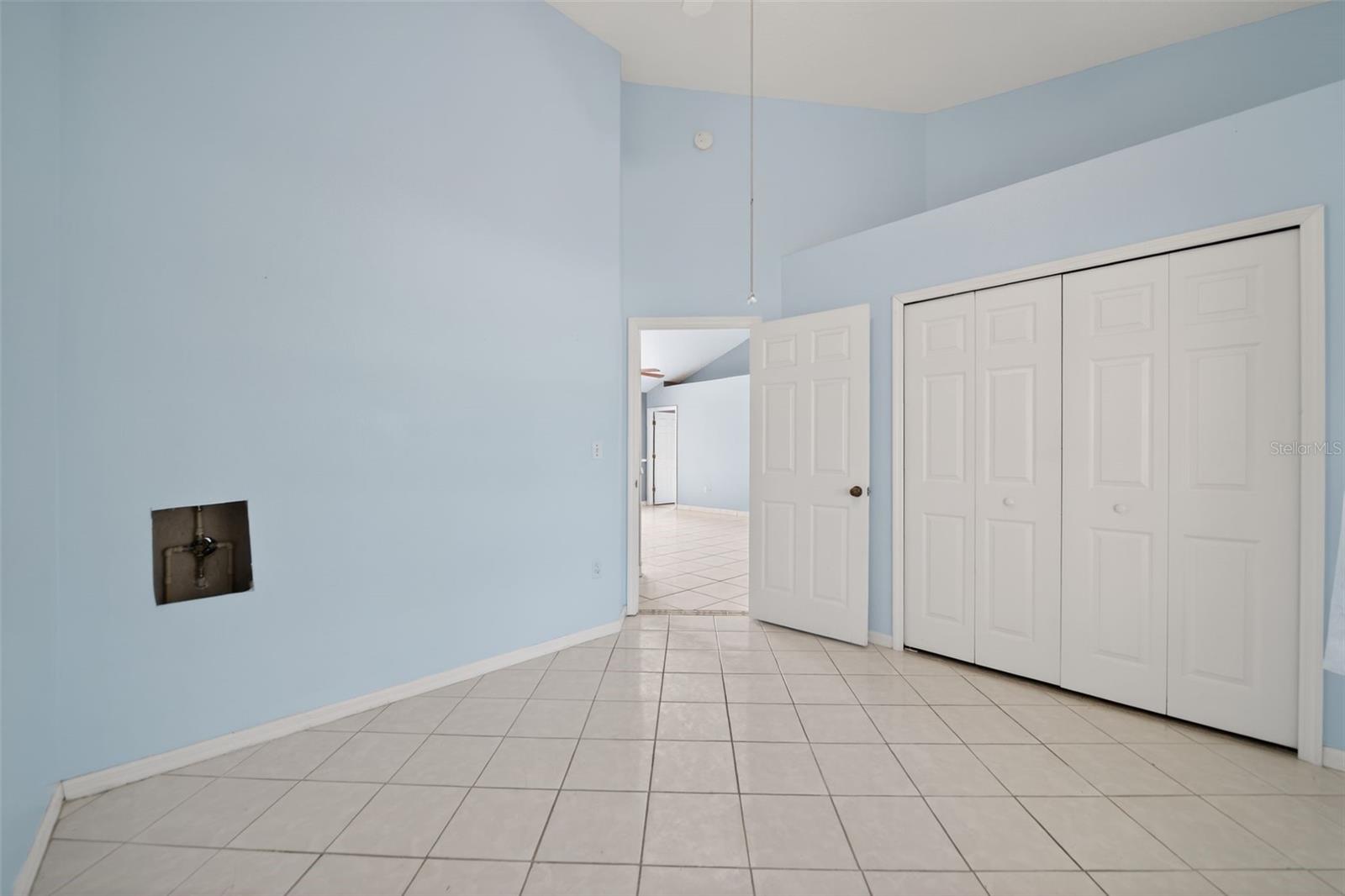 CROSS CREEK ESTATES - Residential