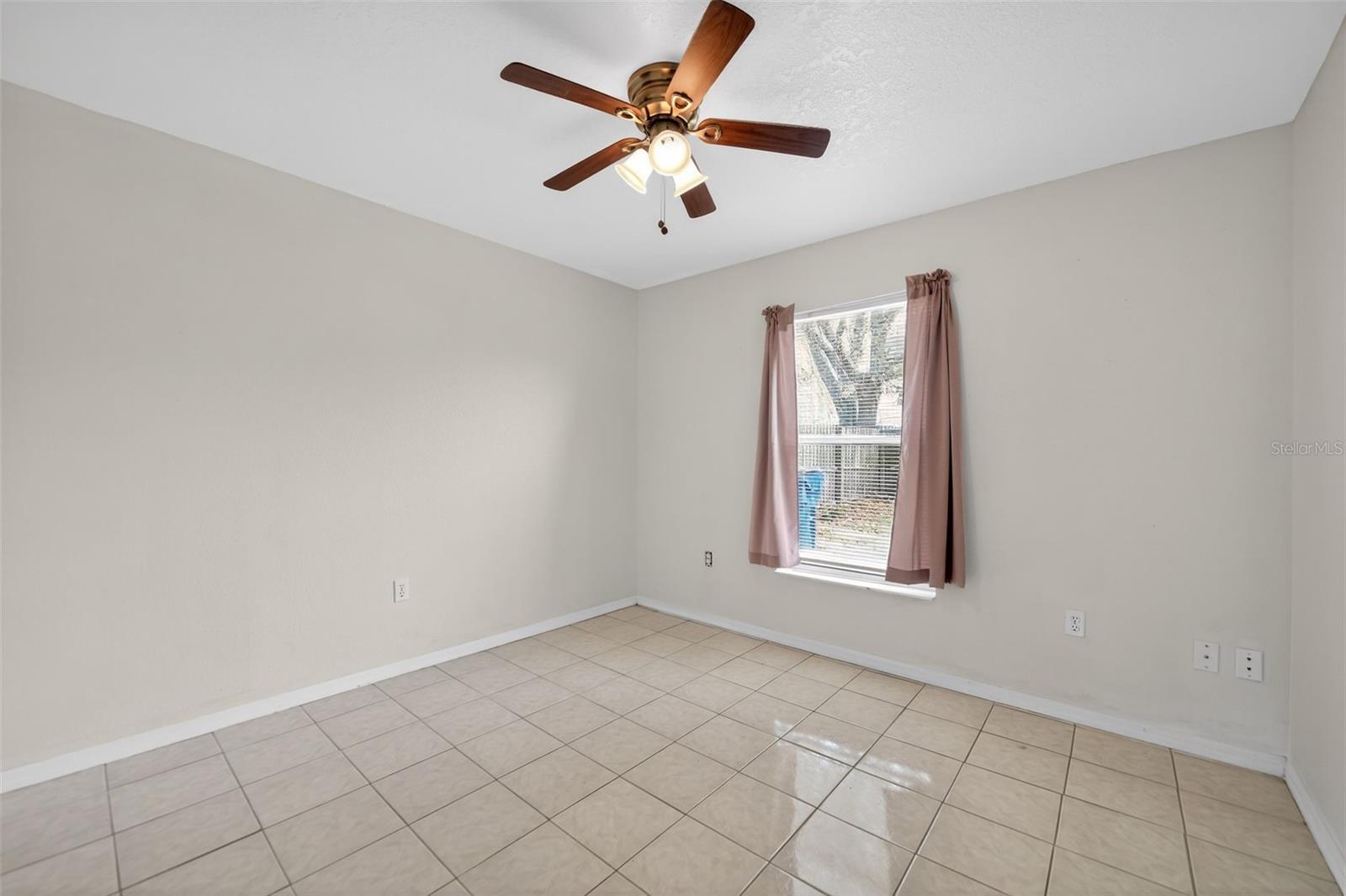 CROSS CREEK ESTATES - Residential