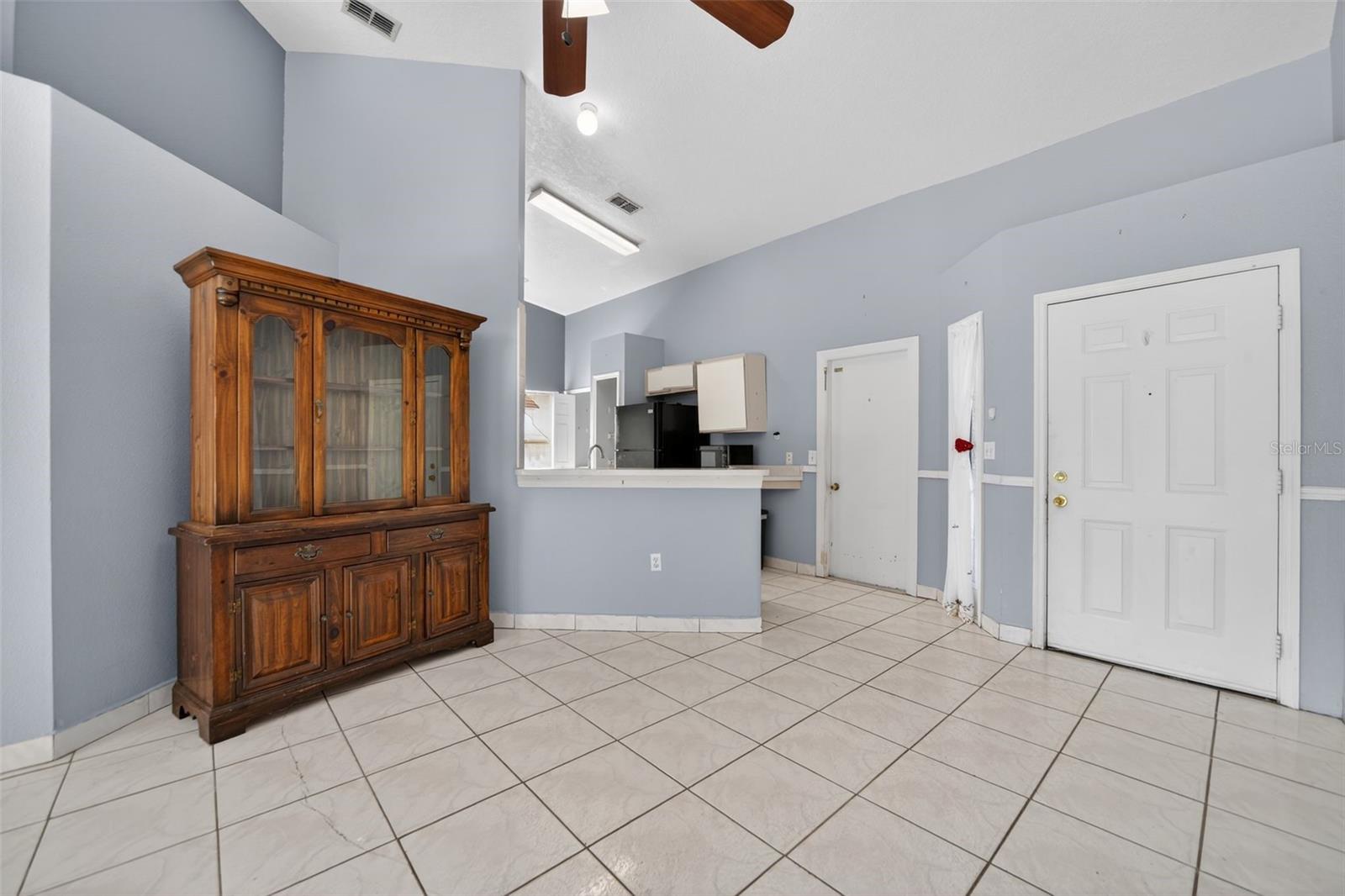 CROSS CREEK ESTATES - Residential