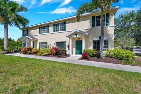 Photo of 280 Cape Harbour Loop #101, Bradenton, FL 34212 (MLS # A4693097)