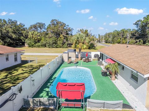 A home in CRYSTAL RIVER