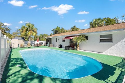 A home in CRYSTAL RIVER