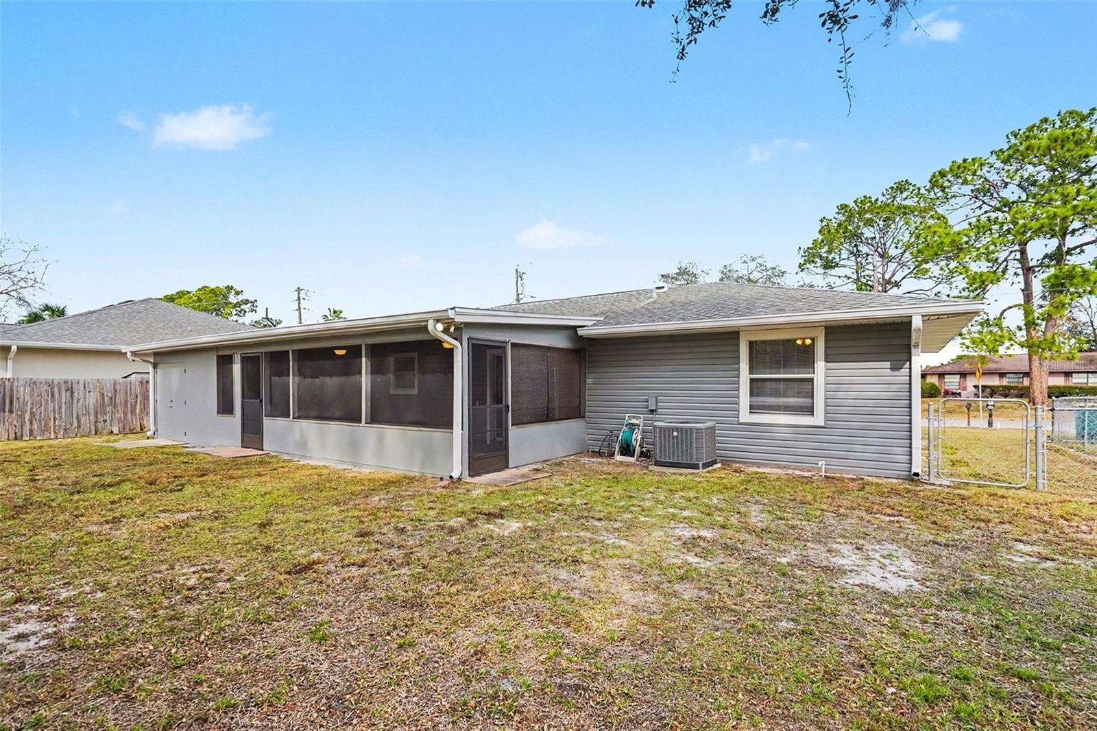 PORT ST JOHN UNIT 03 - Residential