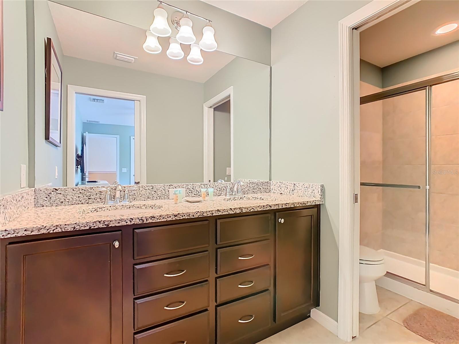 WINDSOR AT WESTSIDE PH 1 - Residential