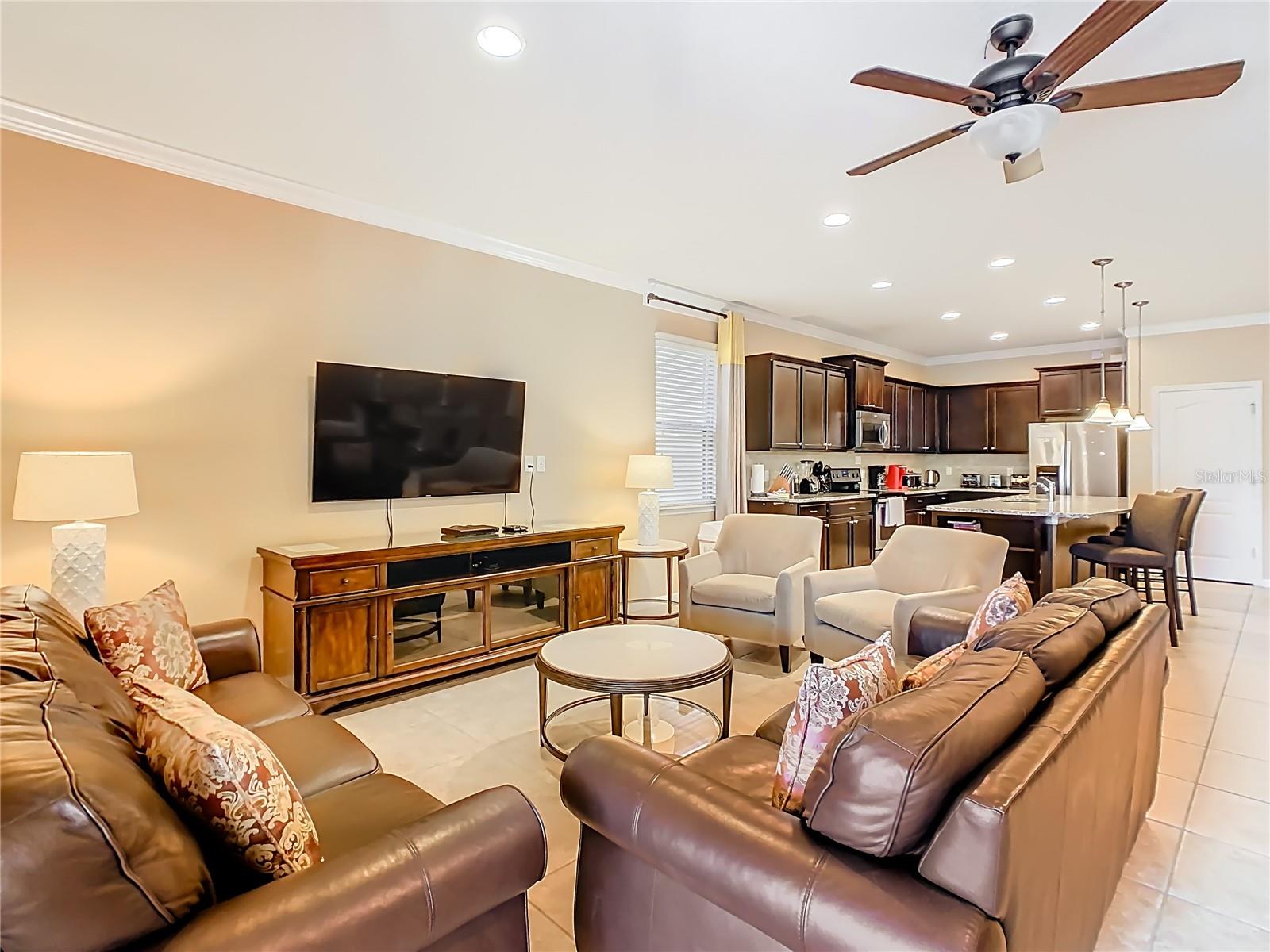 WINDSOR AT WESTSIDE PH 1 - Residential