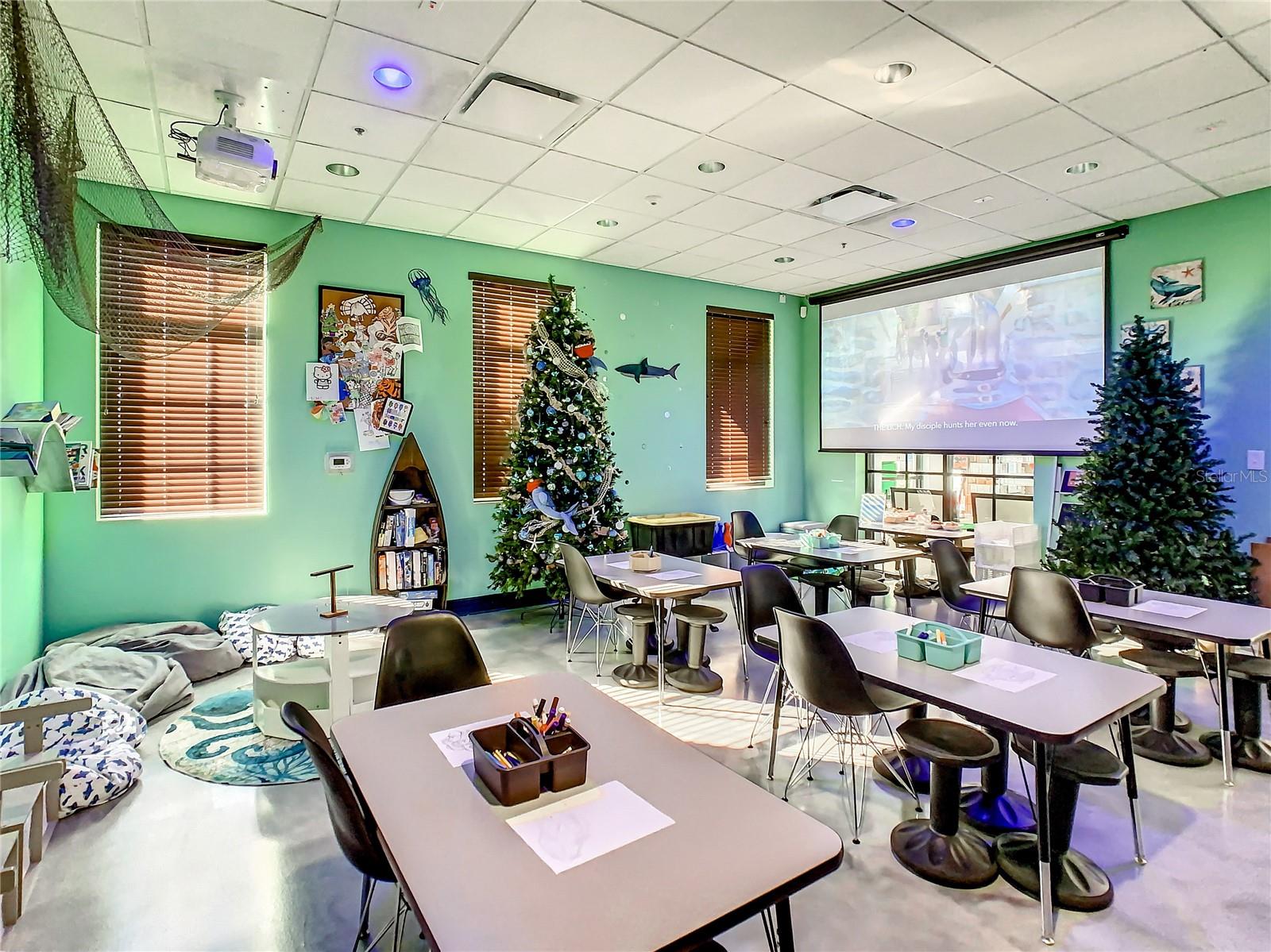 WINDSOR AT WESTSIDE PH 1 - Residential