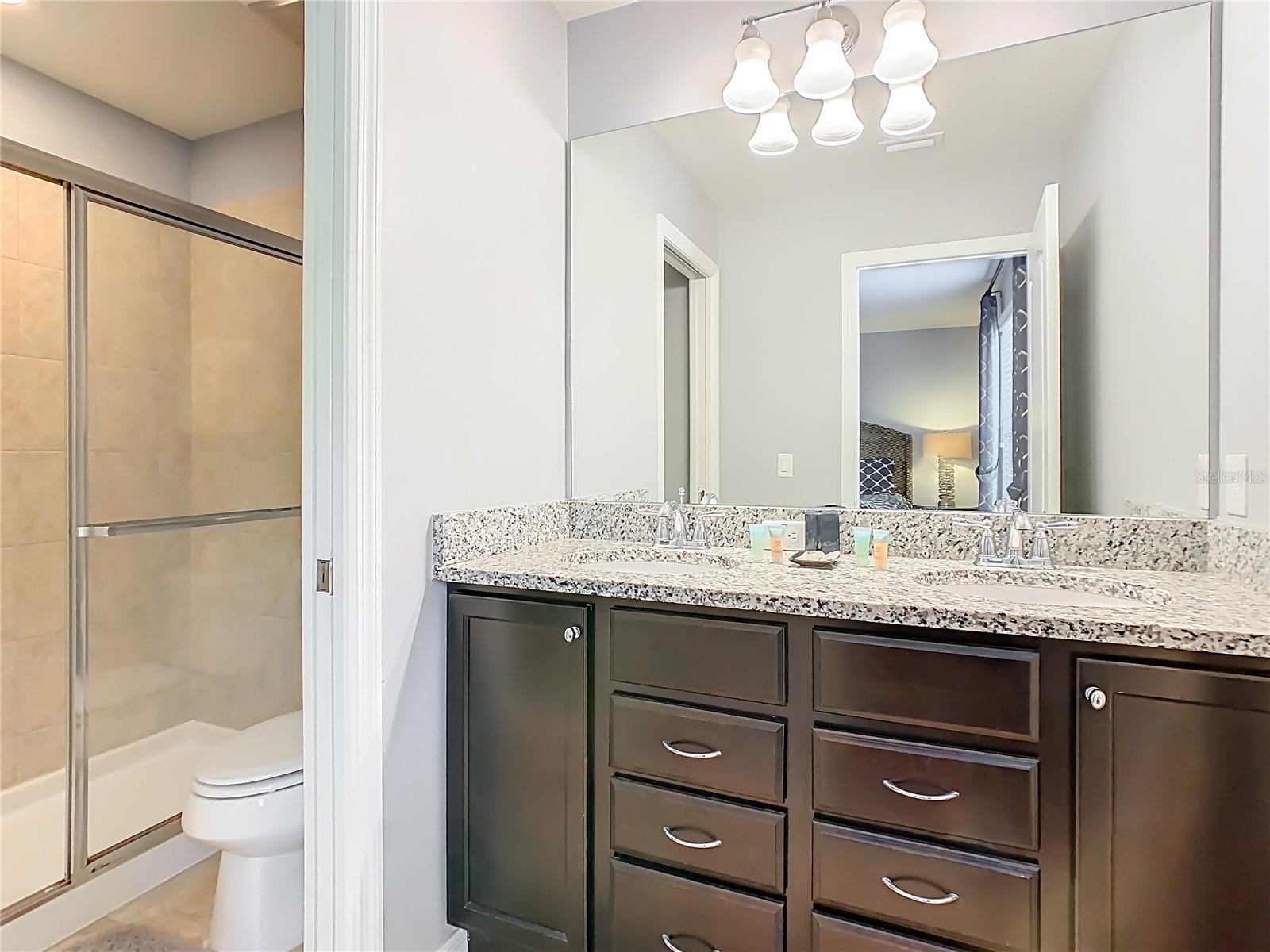 WINDSOR AT WESTSIDE PH 1 - Residential