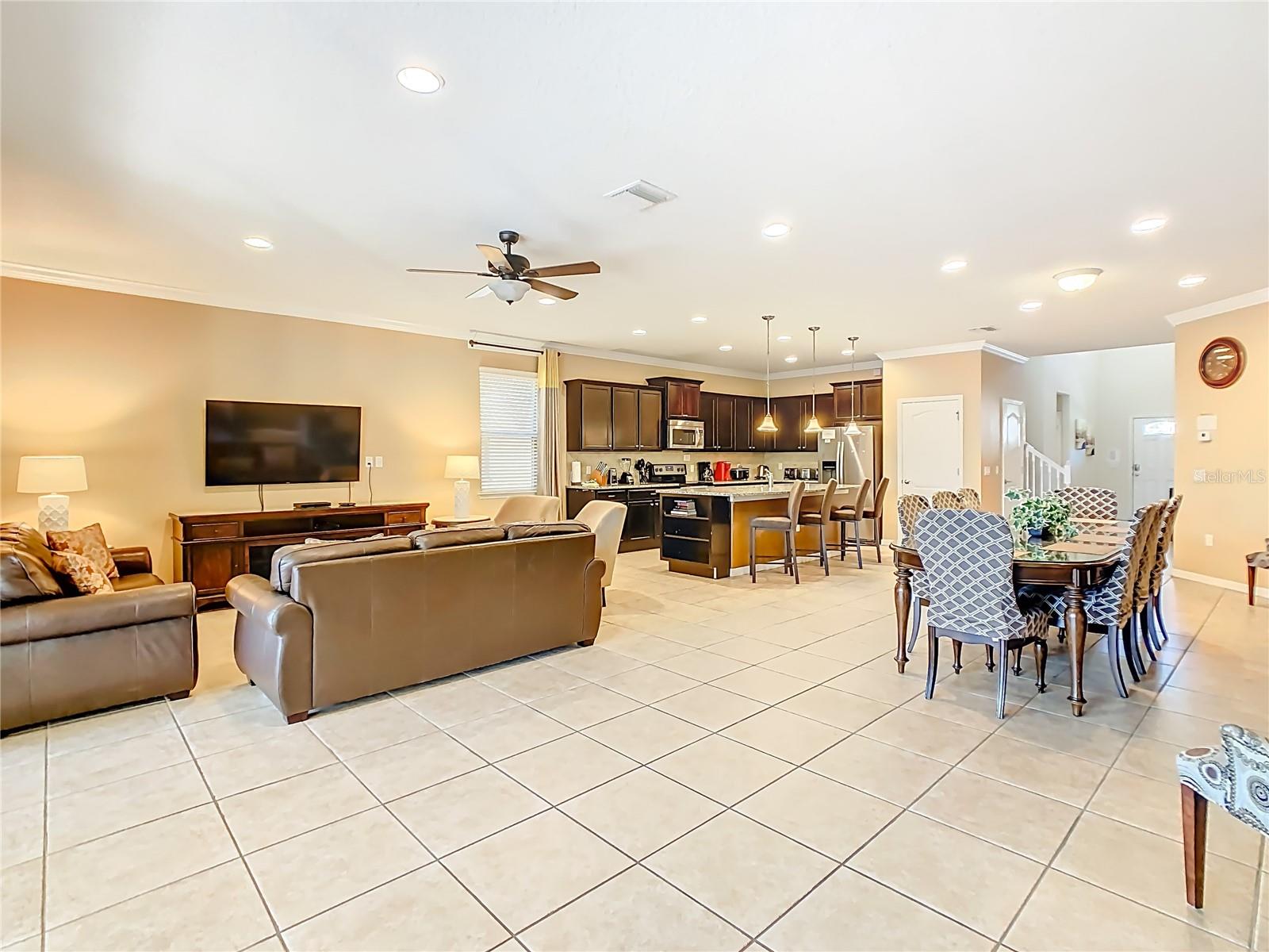 WINDSOR AT WESTSIDE PH 1 - Residential