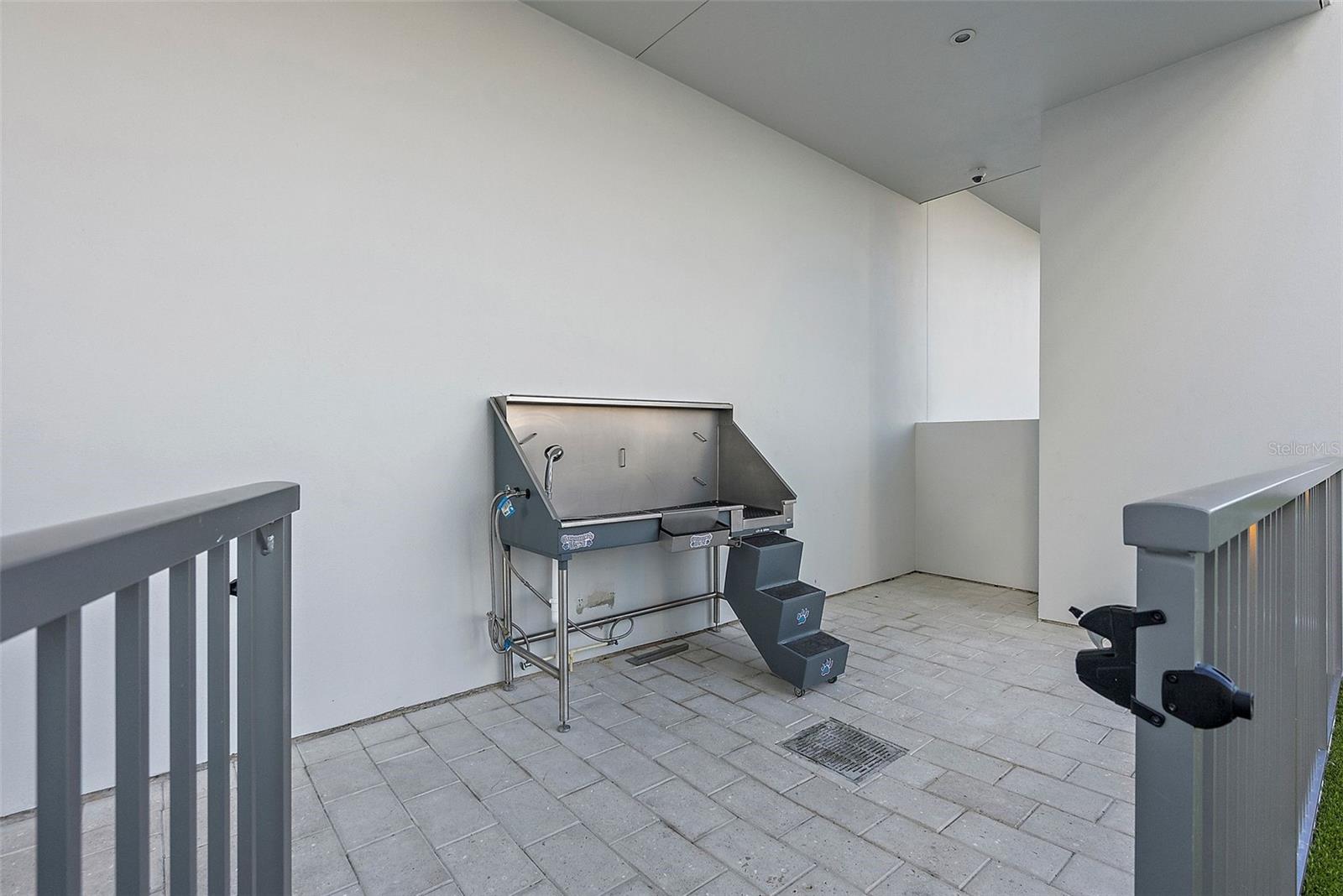 SALTAIRE CONDO - Residential