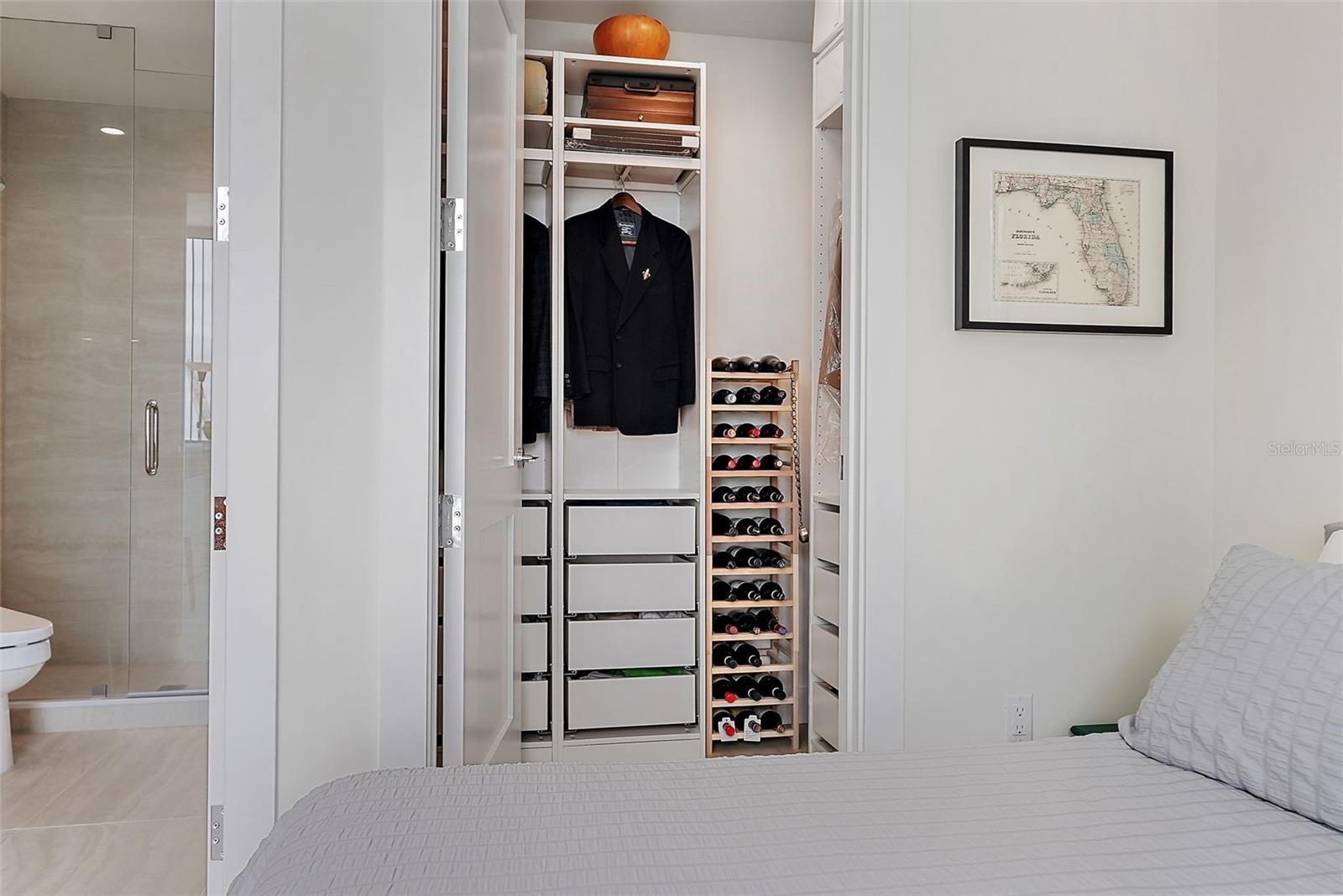 SALTAIRE CONDO - Residential