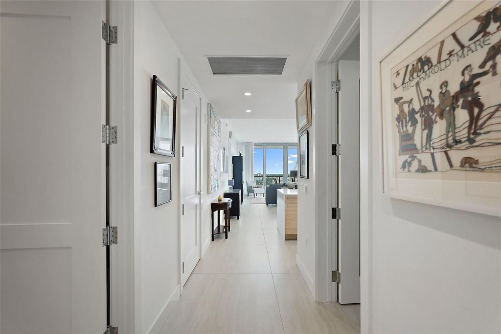 Photo of 301 1st Street S #2305, St Petersburg, FL 33701 (MLS # TB8465843)