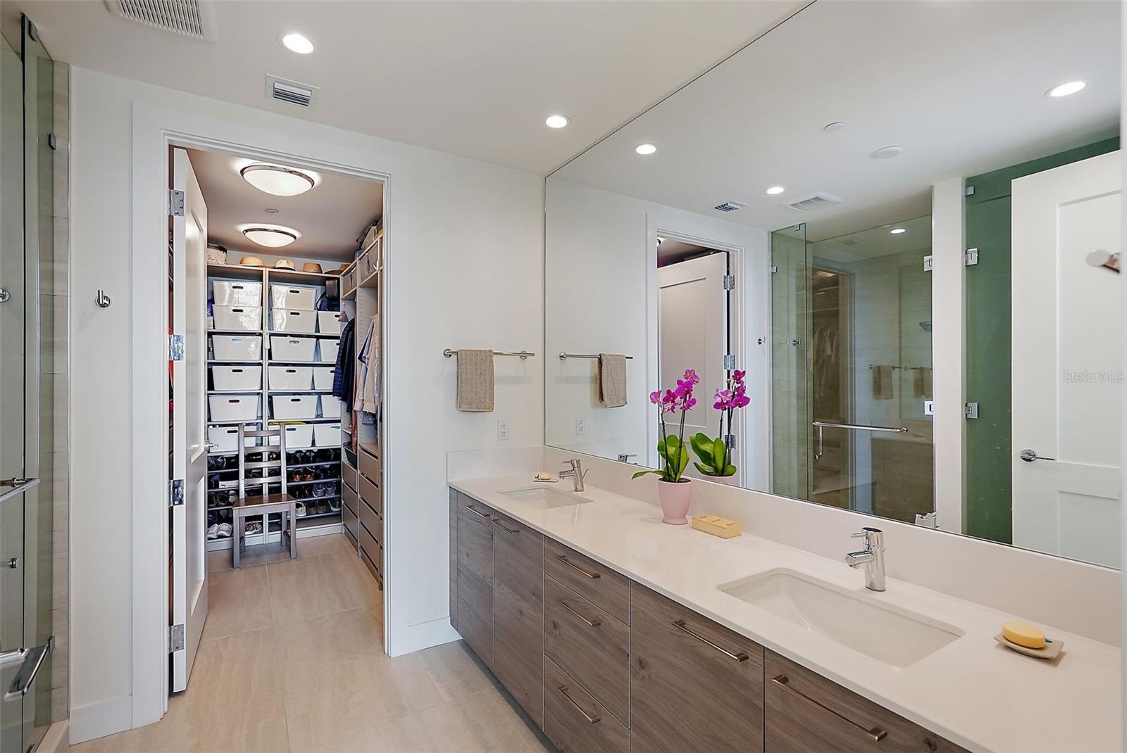 SALTAIRE CONDO - Residential