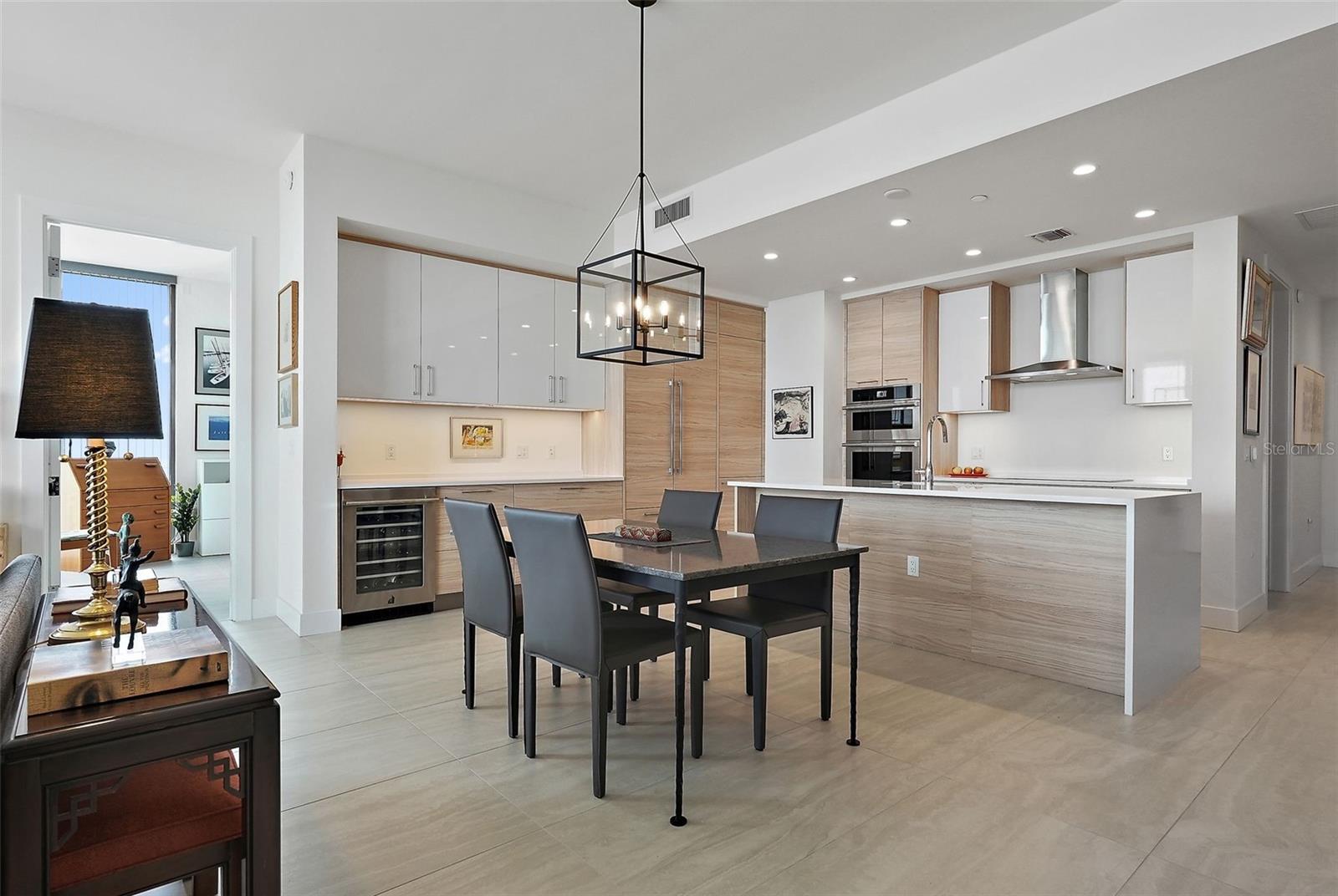 SALTAIRE CONDO - Residential