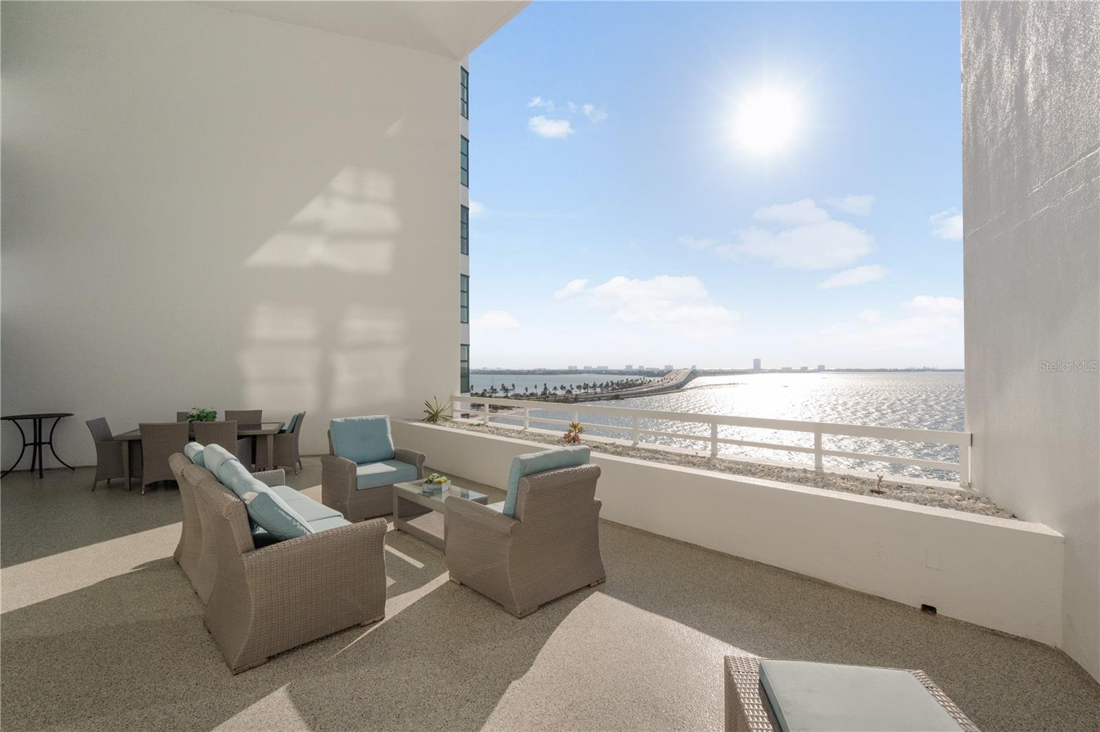 CONDO ON THE BAY TOWER I - Residential