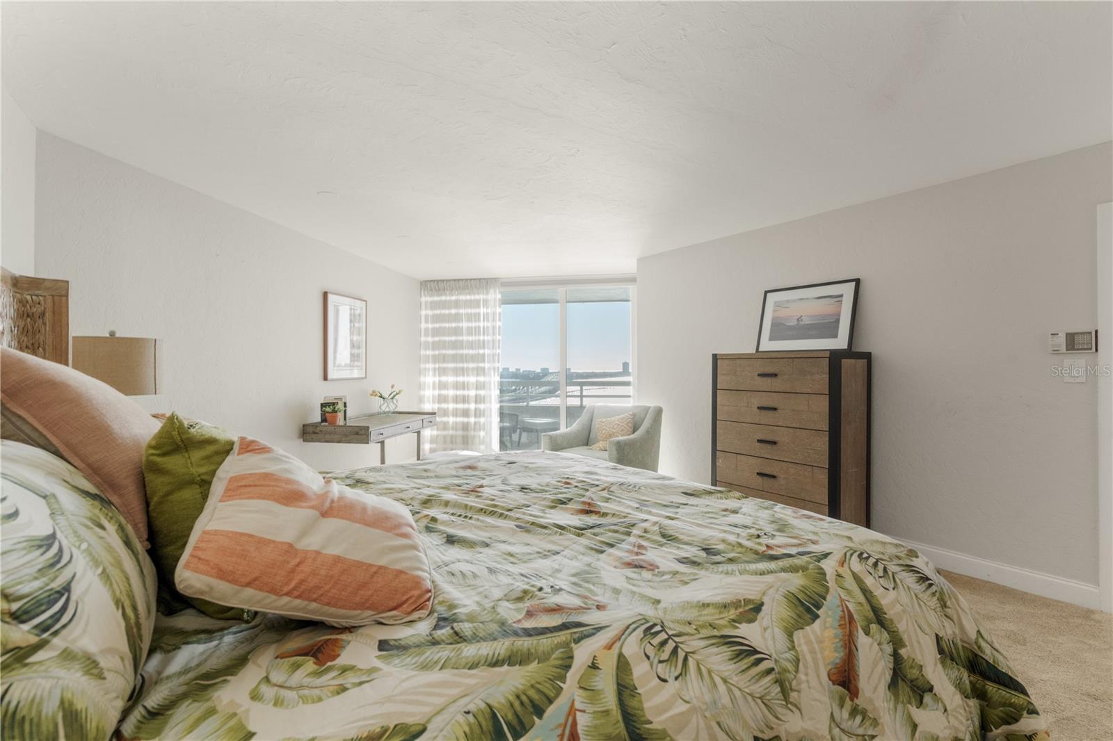 CONDO ON THE BAY TOWER I - Residential