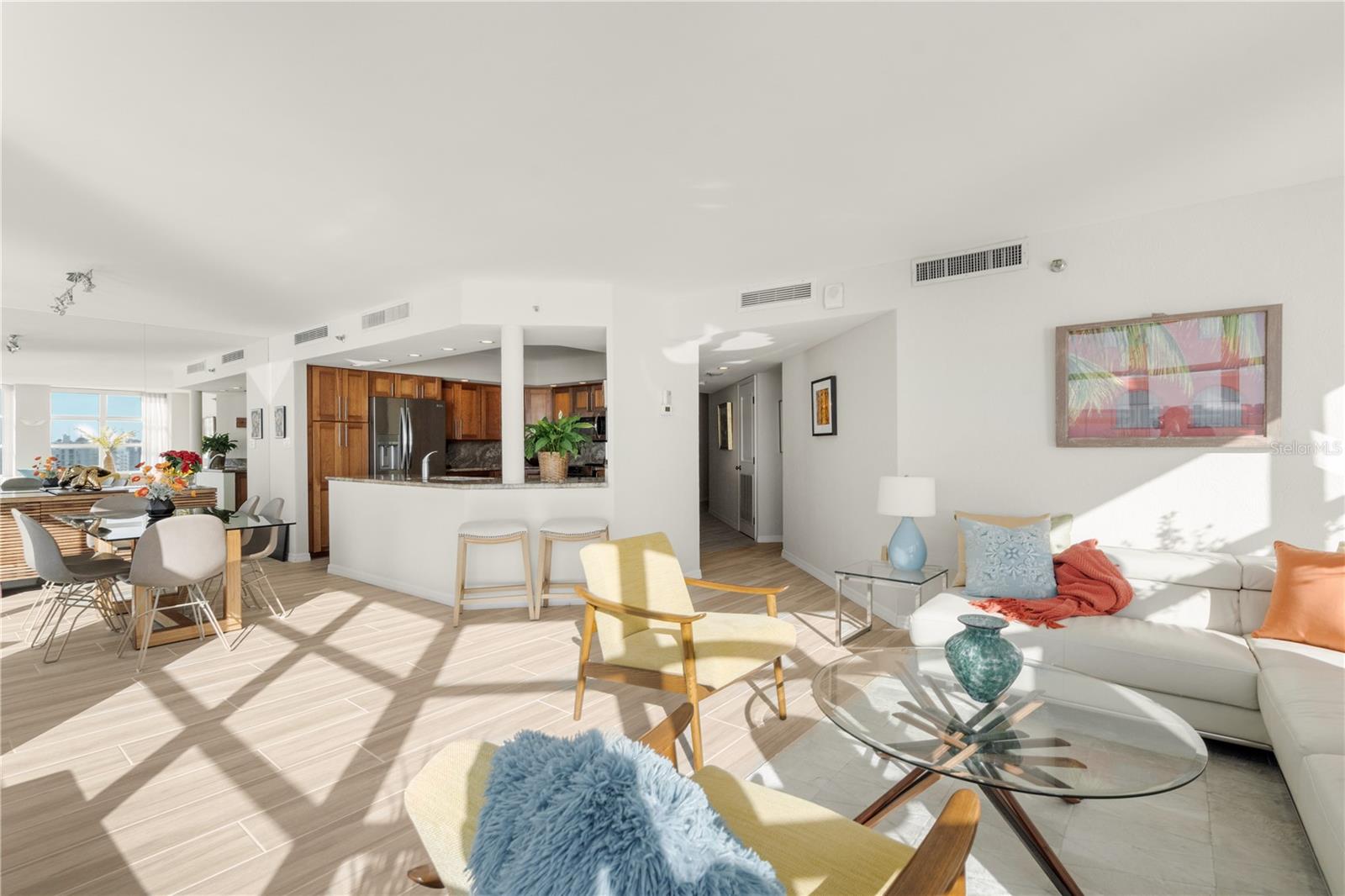 CONDO ON THE BAY TOWER I - Residential