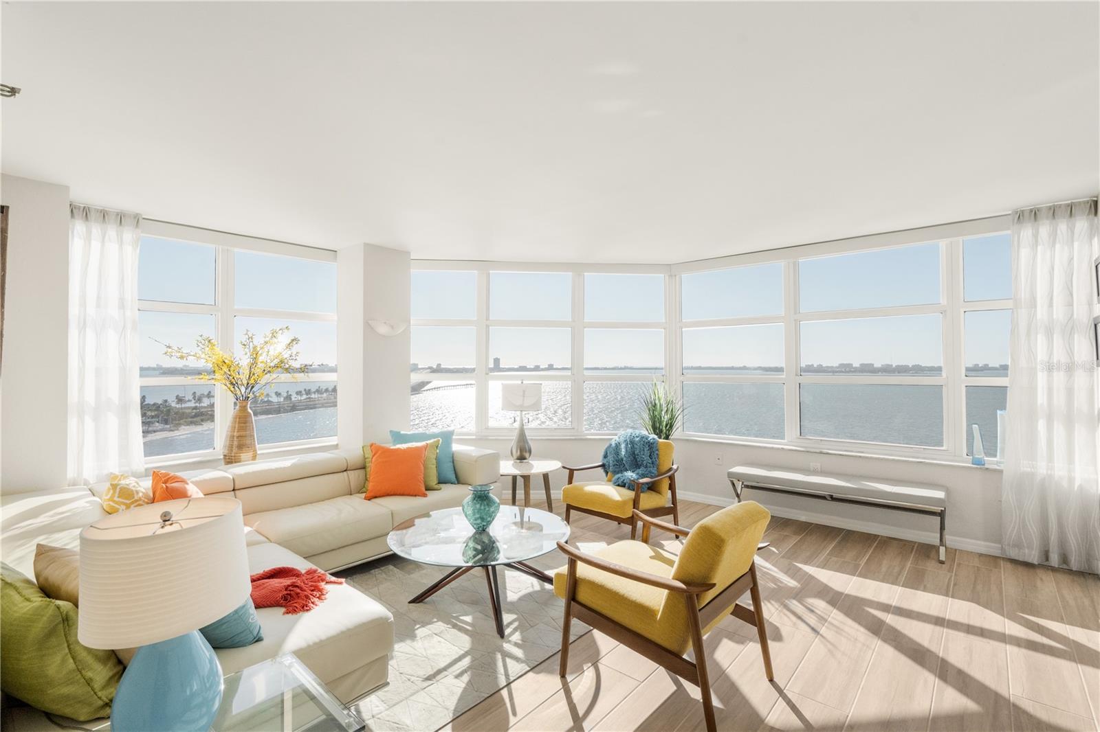 CONDO ON THE BAY TOWER I - Residential