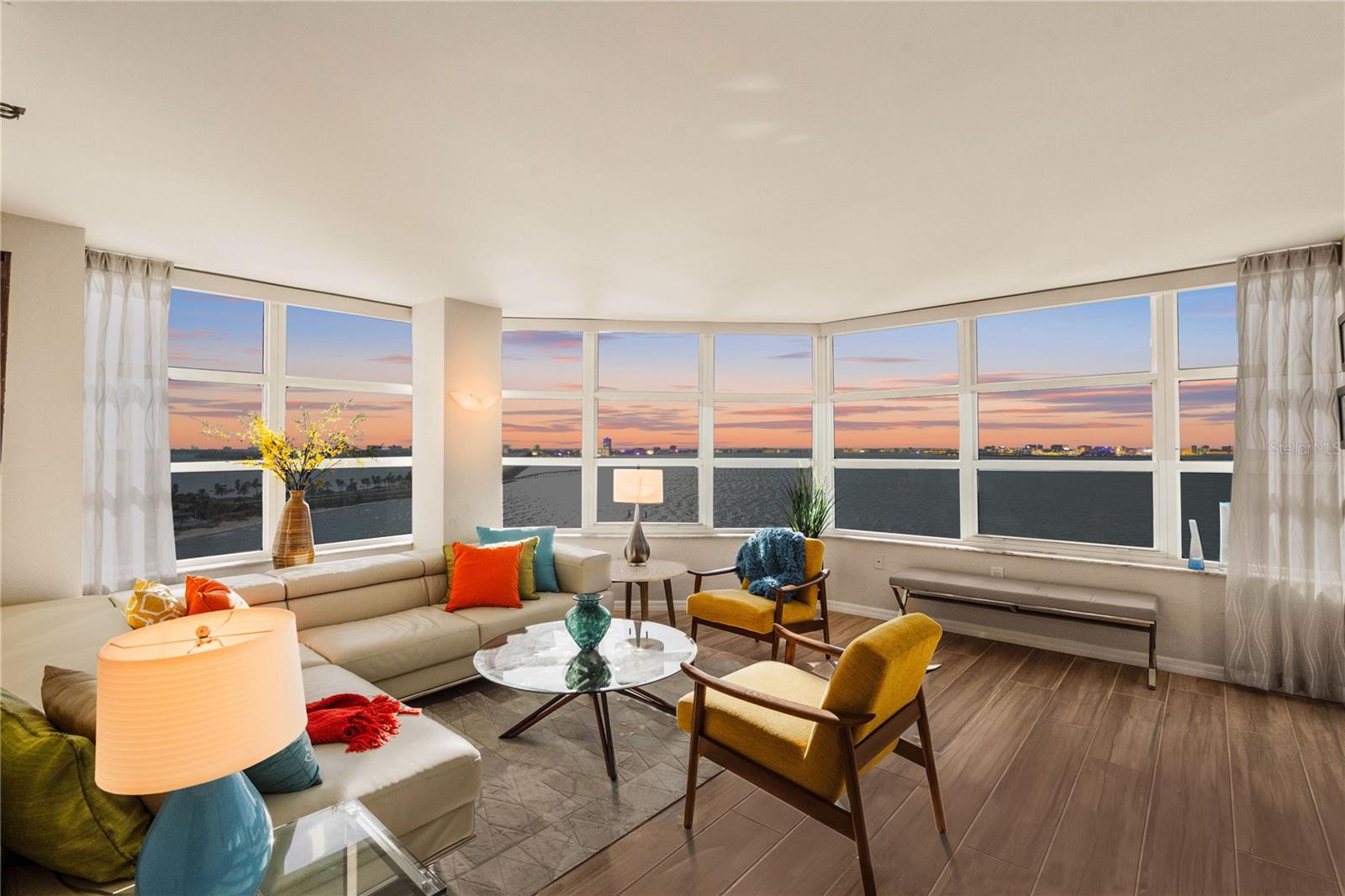 888 BLVD OF THE ARTS 1205