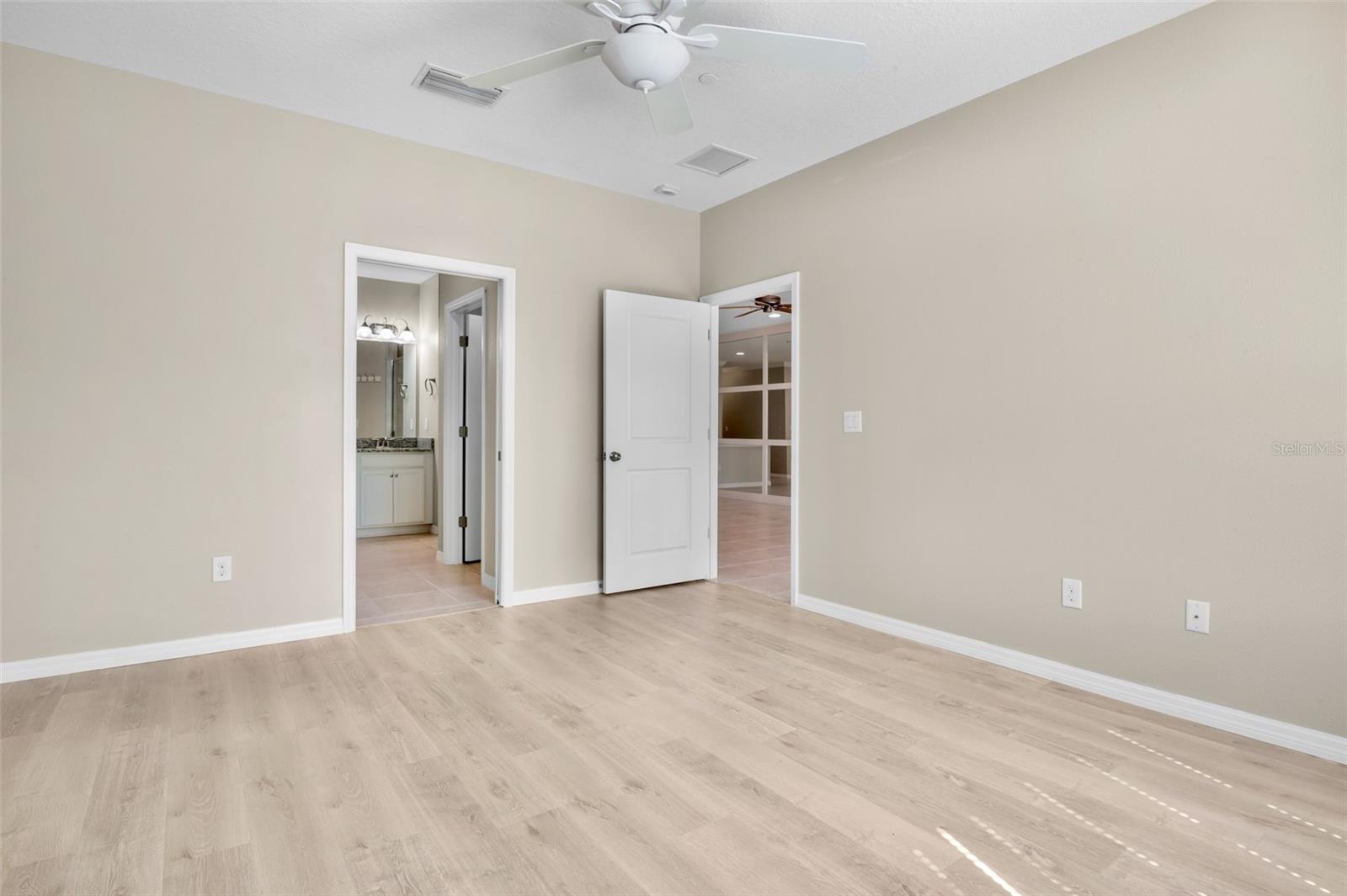 GARDEN HOMES/ESPLANADE PALMER - Residential Lease