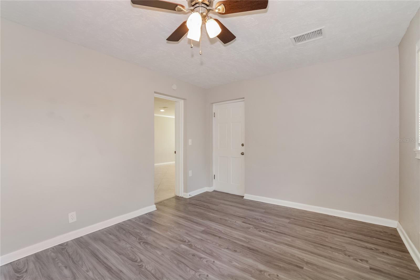 KEEZEL SUB - Residential Lease