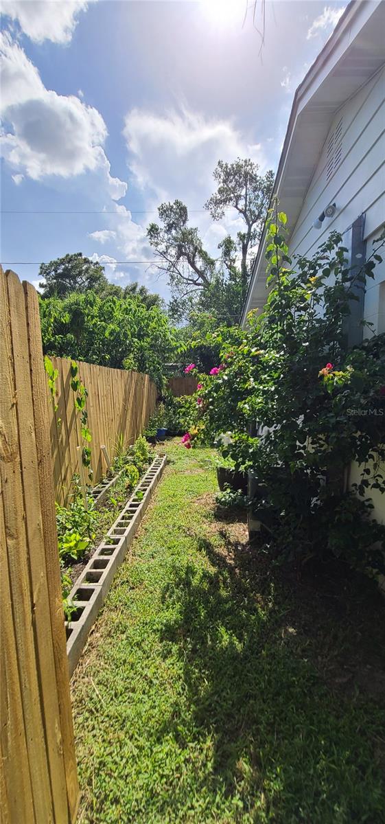 EASTBROOK SUB UNIT 05 - Residential