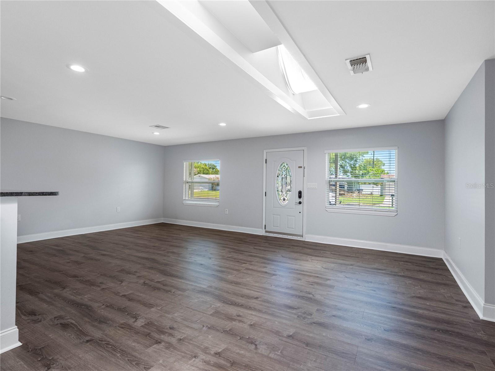 SUN COAST ESTATES - Residential