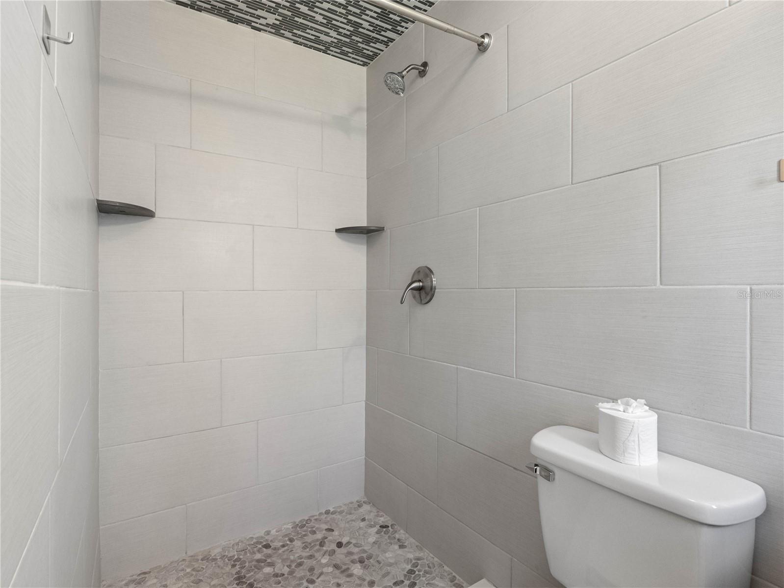 SUN COAST ESTATES - Residential