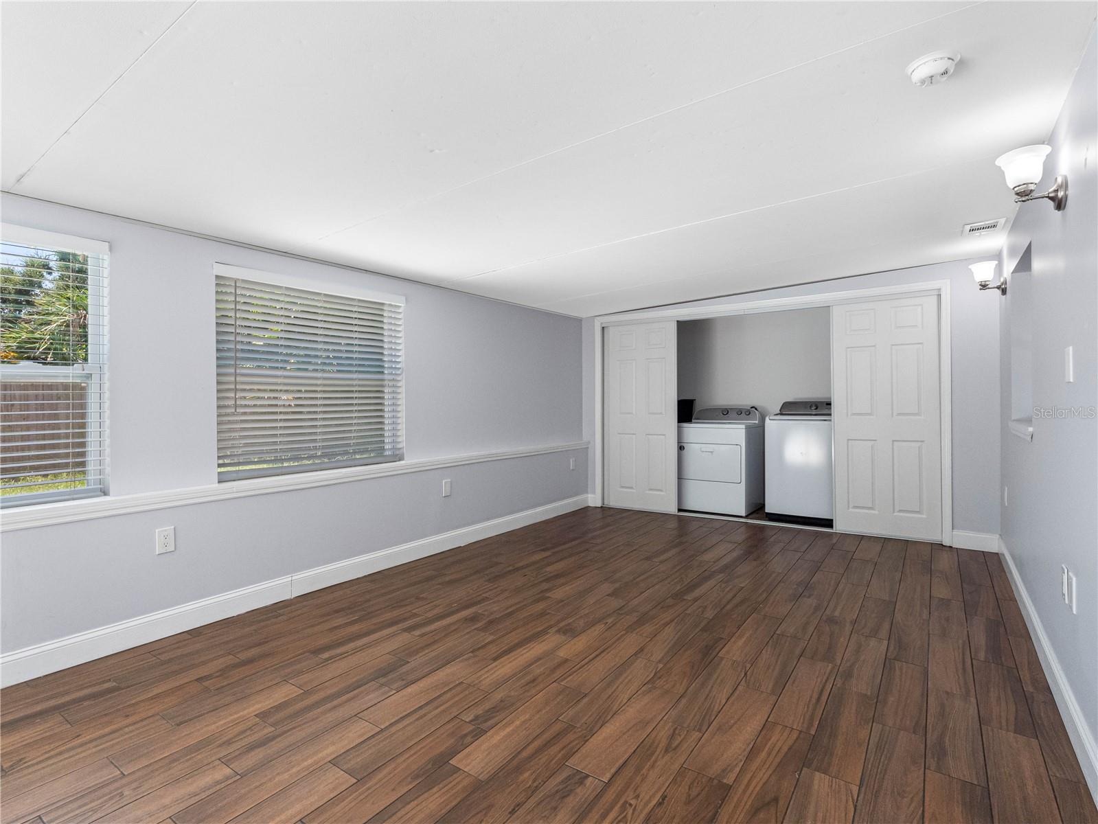 SUN COAST ESTATES - Residential