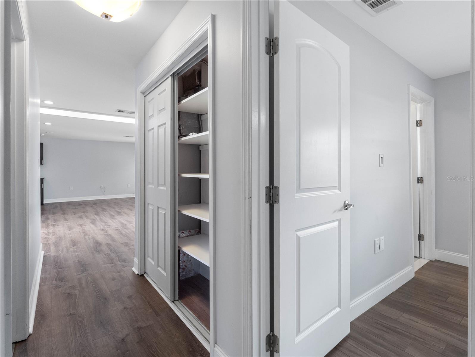 SUN COAST ESTATES - Residential