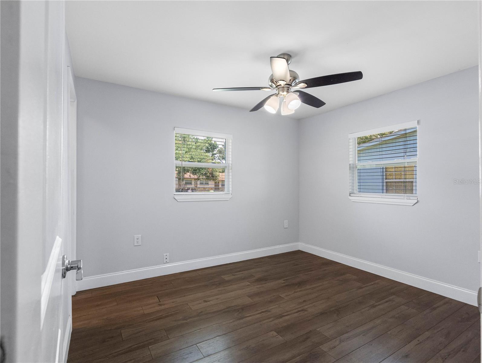 SUN COAST ESTATES - Residential