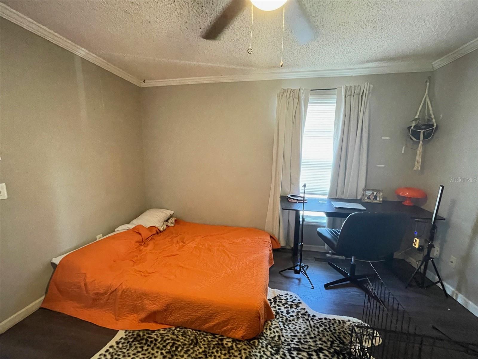 CAPSTONE QUARTERS CONDO - Residential