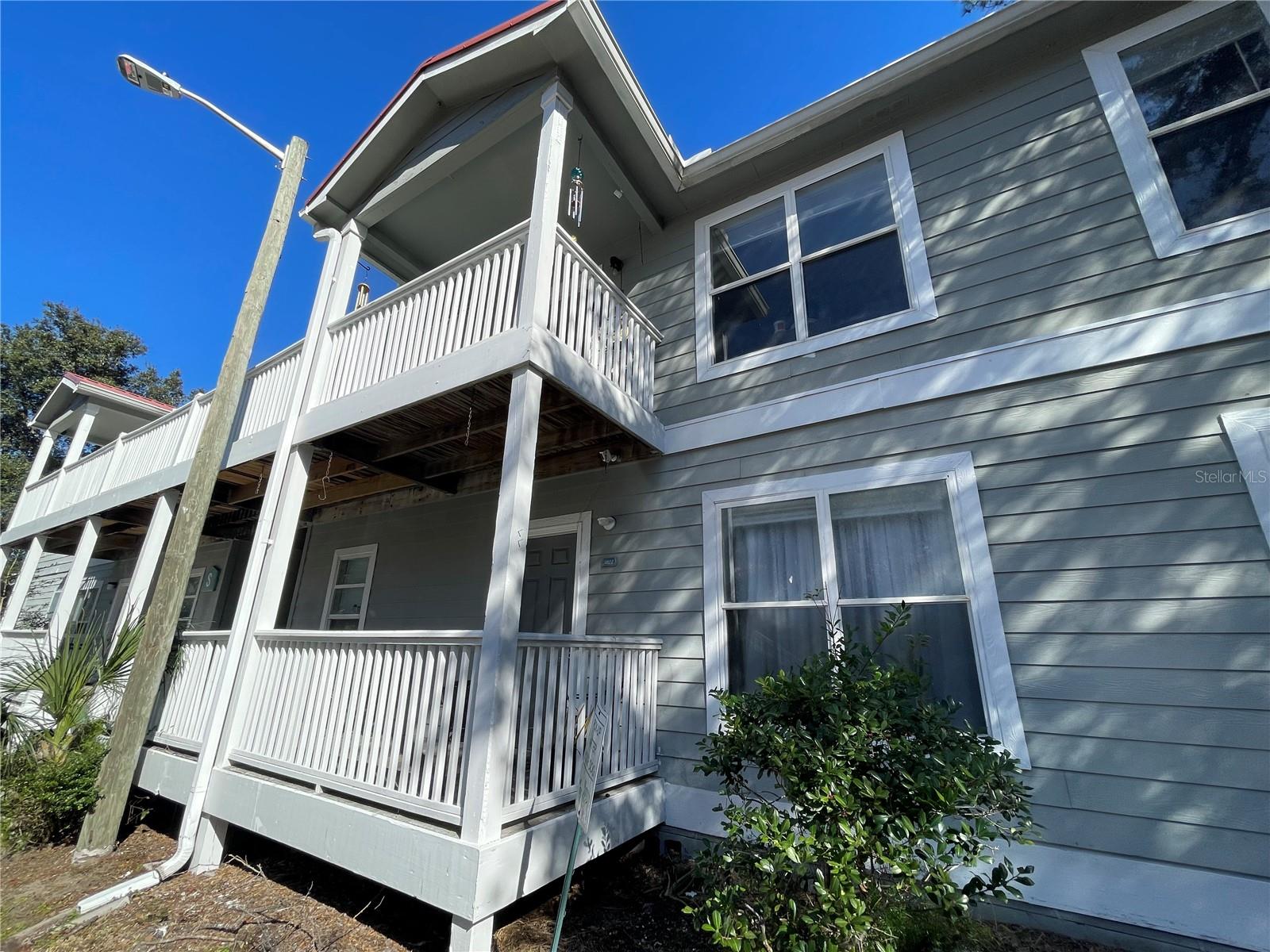 CAPSTONE QUARTERS CONDO - Residential