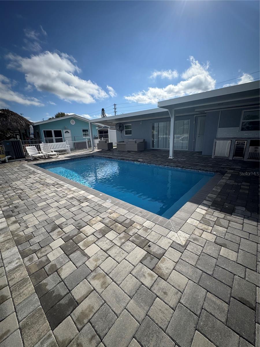 FLOR A MAR - Residential