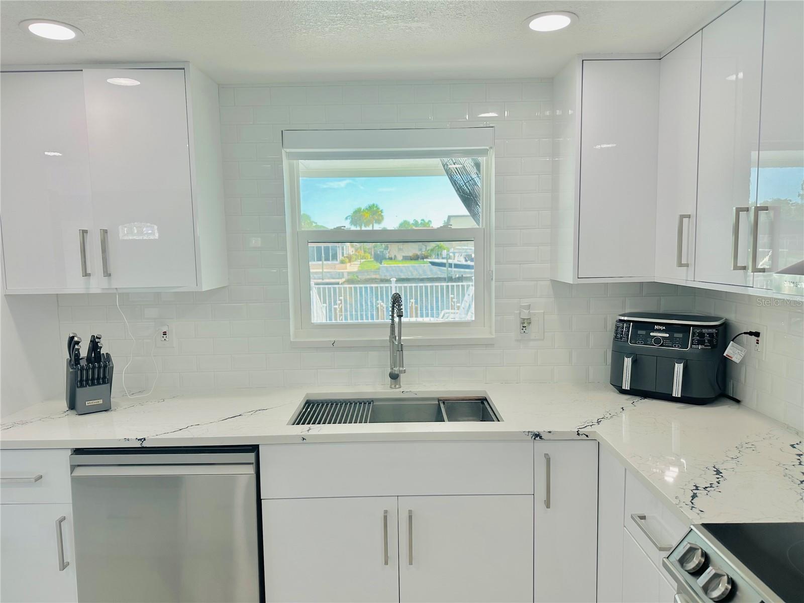 FLOR A MAR - Residential