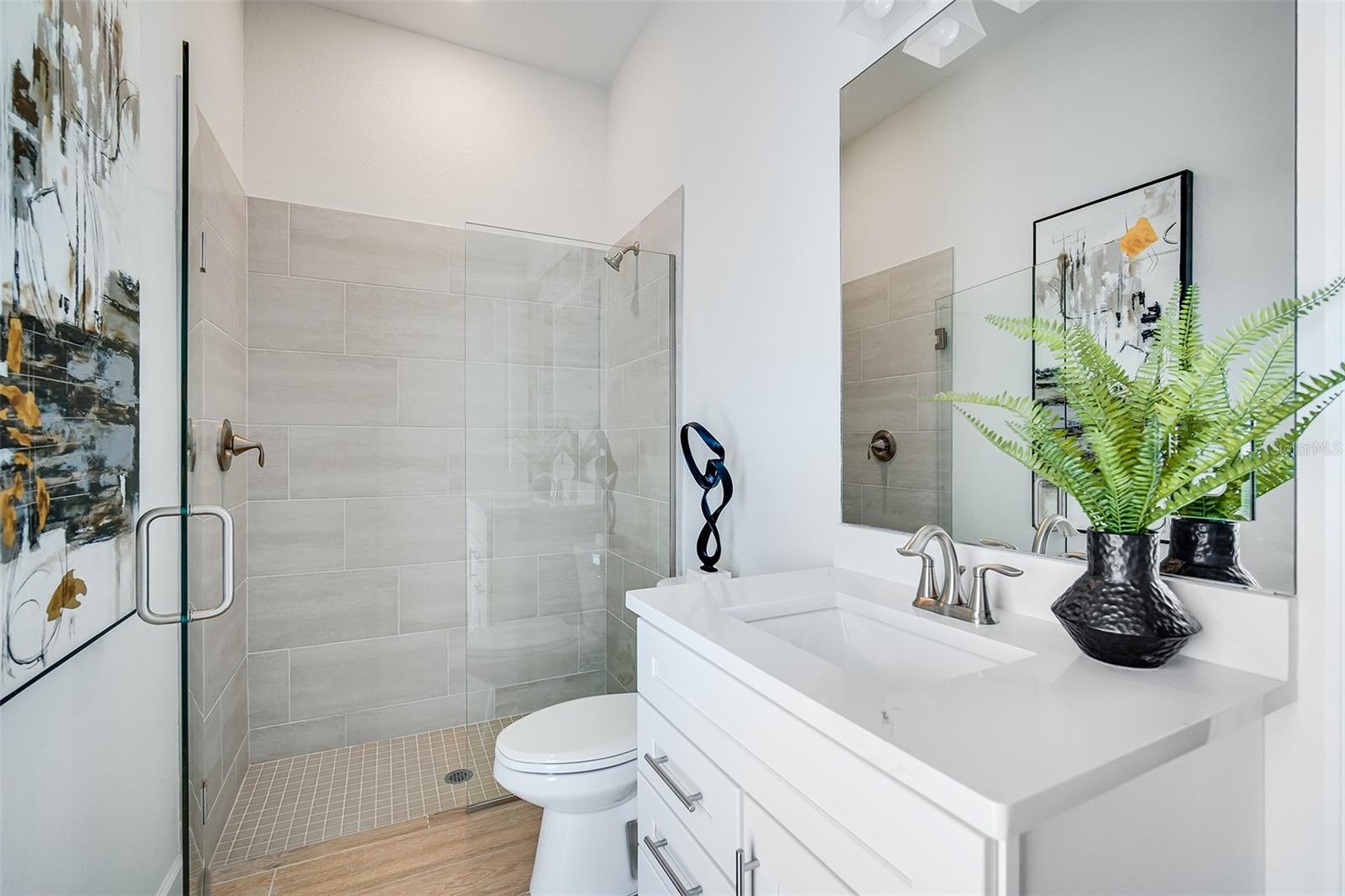 CALUSA COUNTRY CLUB - Residential