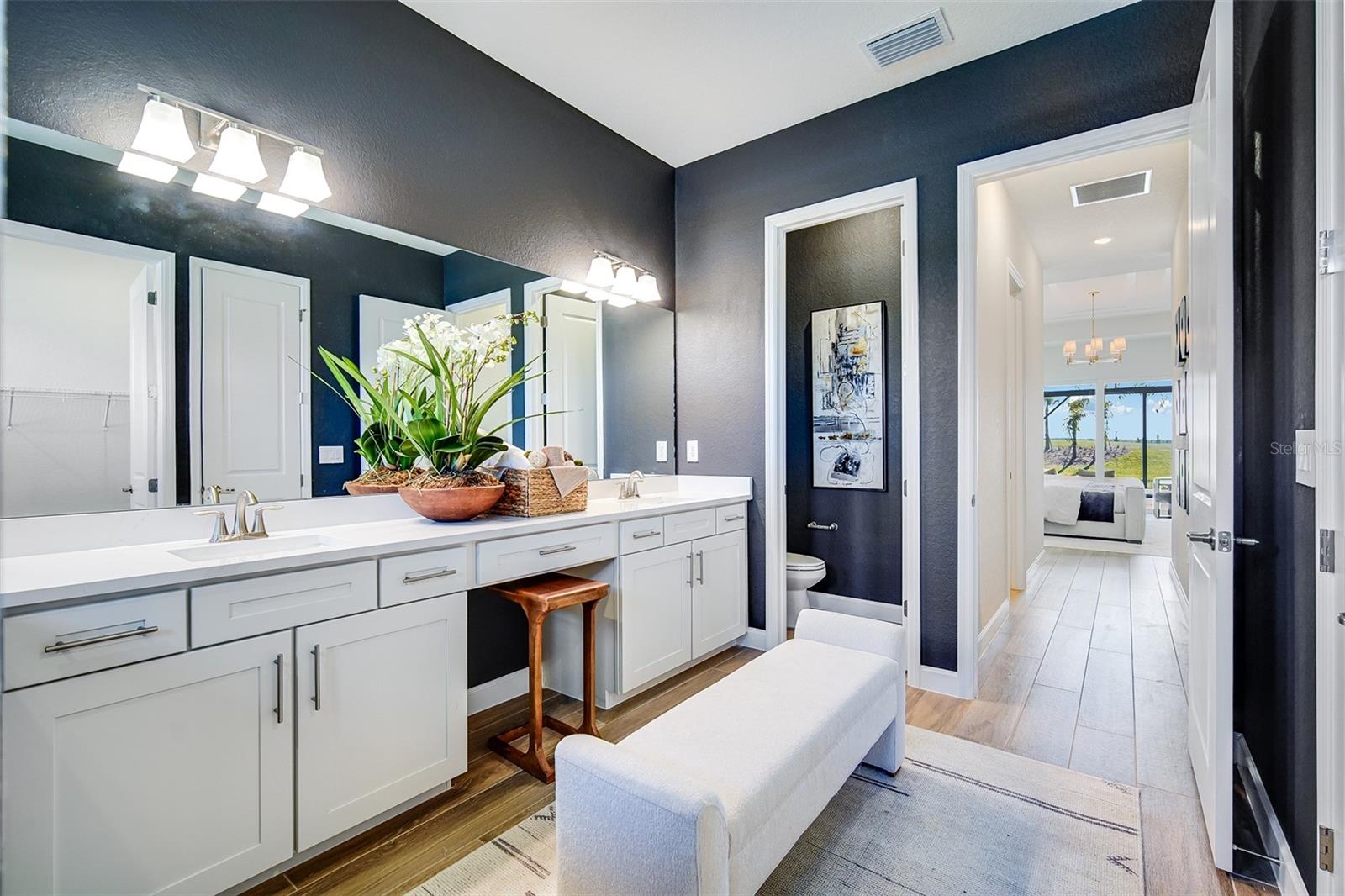 CALUSA COUNTRY CLUB - Residential