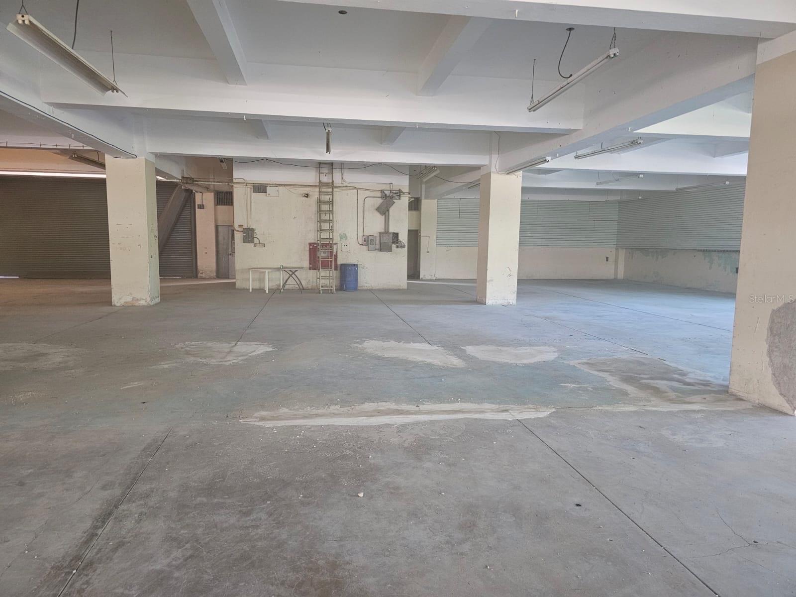 FOR LEASE – Industrial Warehouse – 10,452 SF – Santurce, PR
Prime opportunity to lease a versatile industrial space in a strategic location in Santurce, on Av. Borinquen (now Blanca Rexach). This first -floor warehouse offers excellent connectivity to major commercial routes including Ponce de León, Baldorioty de Castro, Fernández Juncos, Luis Muñoz Rivera, and Expreso Las Américas—ideal for logistics, storage, and distribution.
Property Features:
Size: 10,452 sq. ft. (First Floor)
Ceiling Height: Approx. 14 ft – optimal for vertical storage
Loading Area: Dock with capacity for 40 ft. container
Freight Elevator: For efficient handling of heavy goods
Electrical: New substation.
Parking: Unassigned spaces available
Condition: Requires repairs (reflected in rental price)
Highlights:
Centrally located in Santurce’s commercial corridor.
Excellent access to highways, ports, and urban markets.
Suitable for warehousing, distribution, or light industrial use.
Sale option may be considered.
For more information:
Maria Checo & Gloria Cabrera