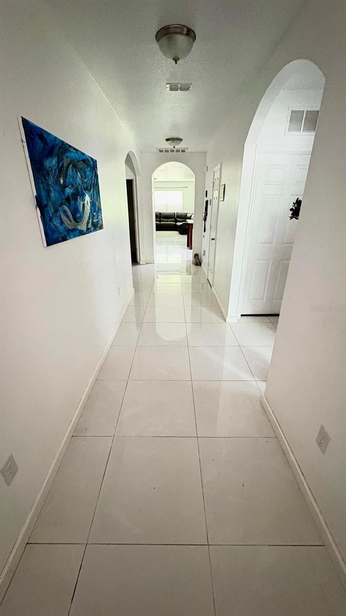 518 SW NATALIE TERRACE, PORT ST LUCIE, FL, 34953/$430,000 2 518 SW NATALIE TERRACE