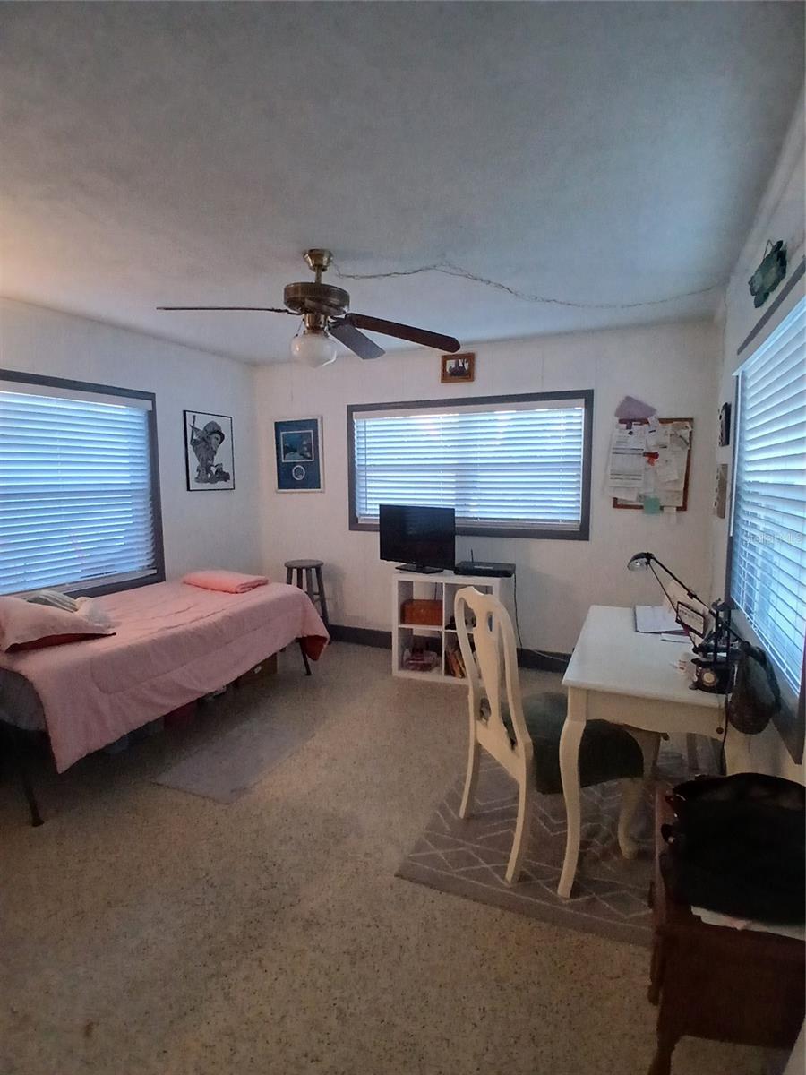 BELLE VISTA SHORES - Residential