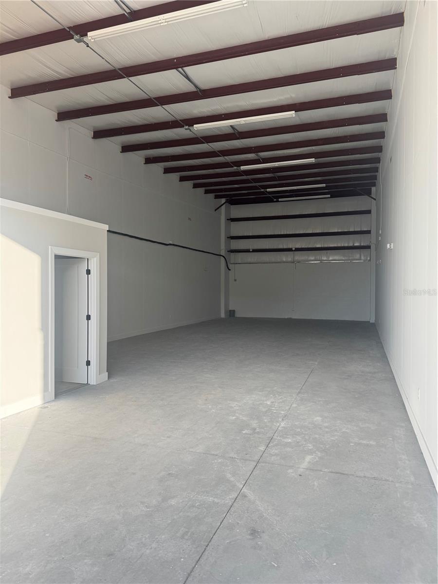 AMERACENTER PH 3 - Commercial Lease