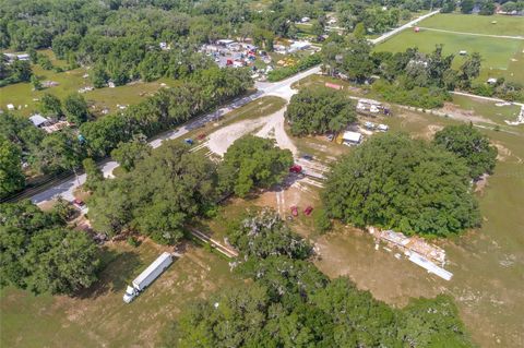 Photo of 1751 E Highway 329, Citra, FL 32113 (MLS # G5112640)