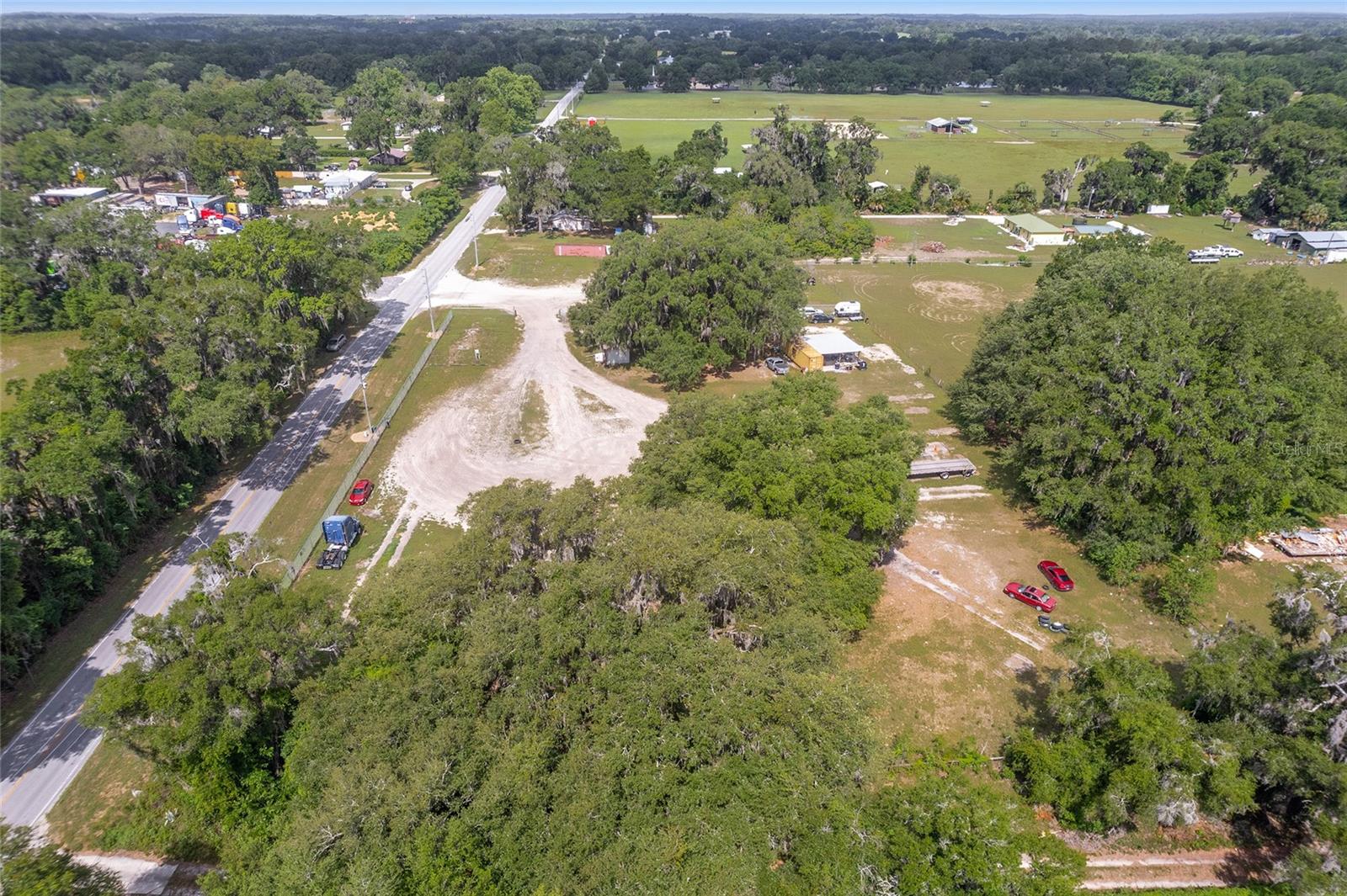 1751 E HIGHWAY 329